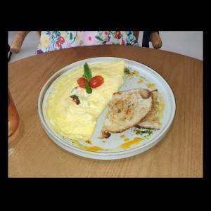 DESAYUNOS - BUNGLA OMELLETE