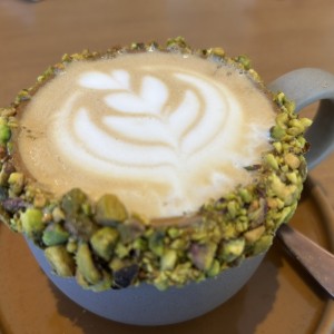 Capuchino de pistacho