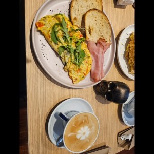 Desayunos - Omelette /bacon