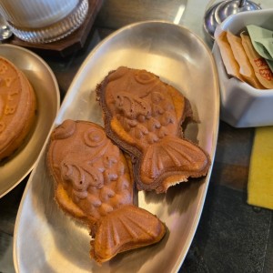 Street Food - Bungeo Pan