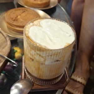 maru cream almond latte
