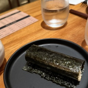 Handroll - Spicy Salmon