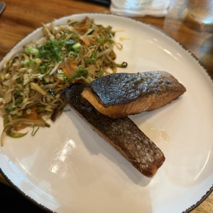 Pescados - Salmón Shioyaki