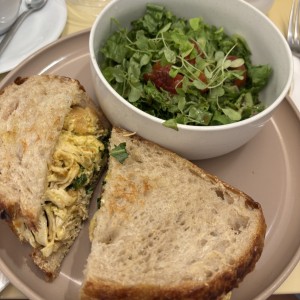 Sandwich de pollo