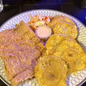 Platos Fuertes - Filete Apanado