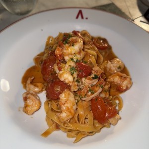 Tagliatelle de gamberi