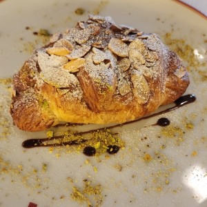 croisant de.almendras