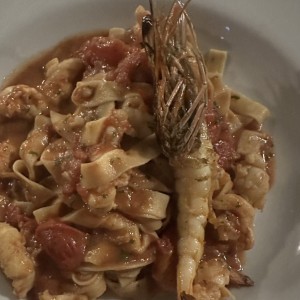 Pasta con langostinos