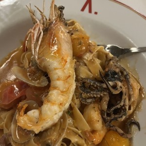 Pasta fruto di mare