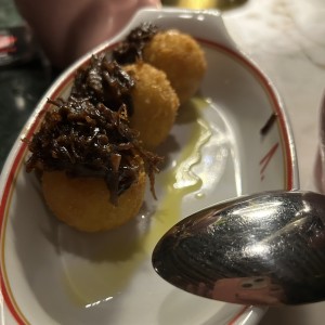 Arancini di shorts ribs