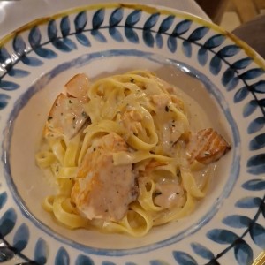 alfredo al horno con salmon