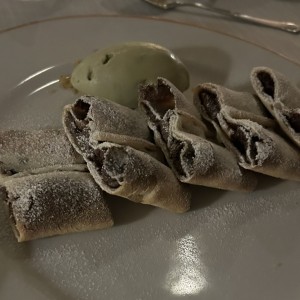 Canoli de nutela
