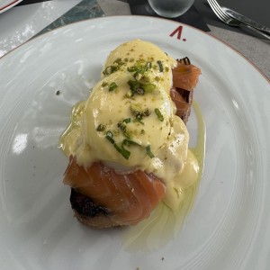 Benedettino al salmone 
