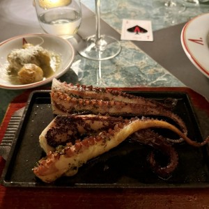 Pulpo a la brasa 