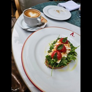 Caprese Toast