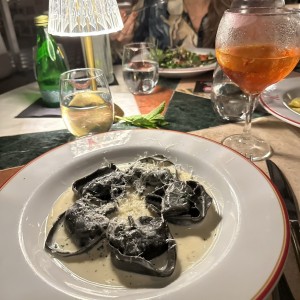 Tortellini de salmon