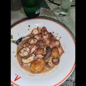 Pulpo con patatas