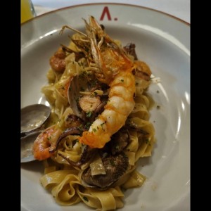 pasta con mariscos