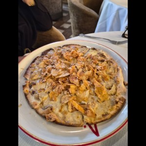 Pizza trufada