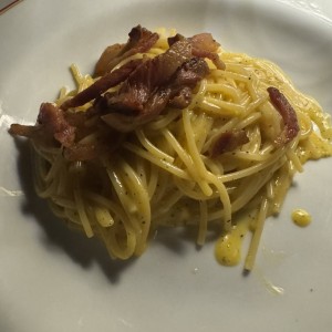 Spaguetti a la carbonara