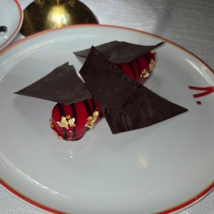 Postre - Bizcocho de Chocolate con crema pastelera