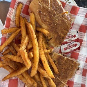 Emparedado cubano 