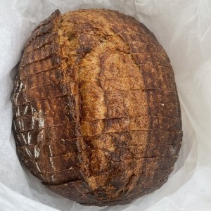 Pan integral de masa madre