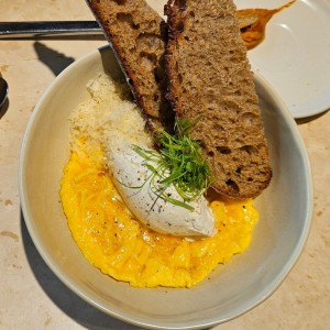 Huevos cremosos