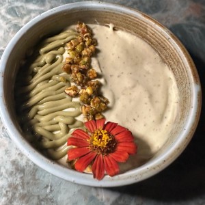 Postre Carlota con pistacho