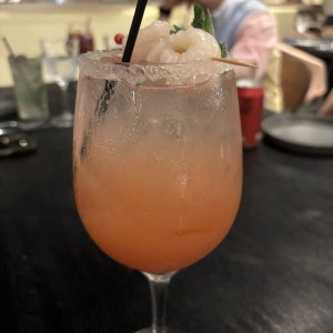 Fresa y lychee - mocktail