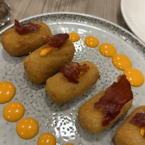 Croquetas de jamon serrano