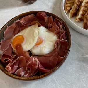 Huevos Rotos