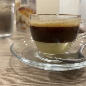 BomBom