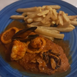 filete de pescado a lo macho
