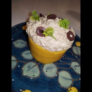 Deliciosa causa limeña. 