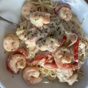 Chicken and shrim carbonara