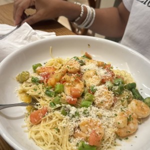 Shrimp Scampi - Main court