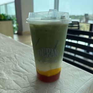 Ice matcha latte passion fruit 