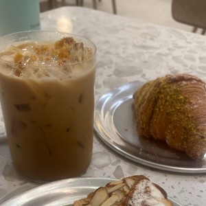Croissant de pistacho