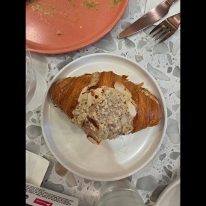 croissant de almendras