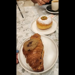 Croisant cookie