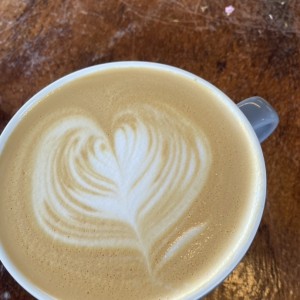 Capuccino con caramelo y extra shot de expreso