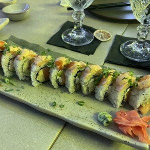 Crazy Salmon Roll