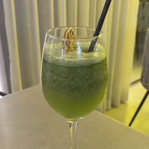 Limonada de hierbabuena