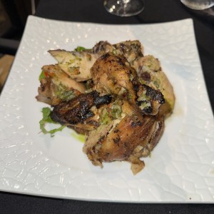 AVES - MEDIO POLLO