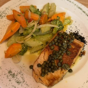 Salmon a la Mantequilla
