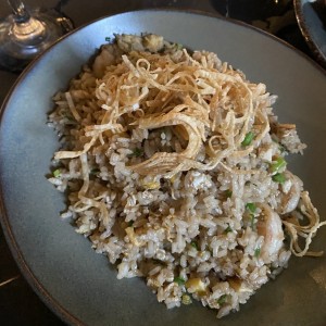 Arroz chaufa de camarones