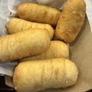 Tequeños