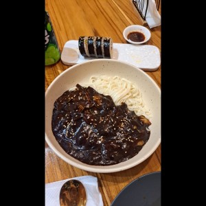 Jajangmyeon (???)