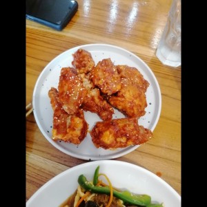 KFC chicken wings - sweet and spicy ?